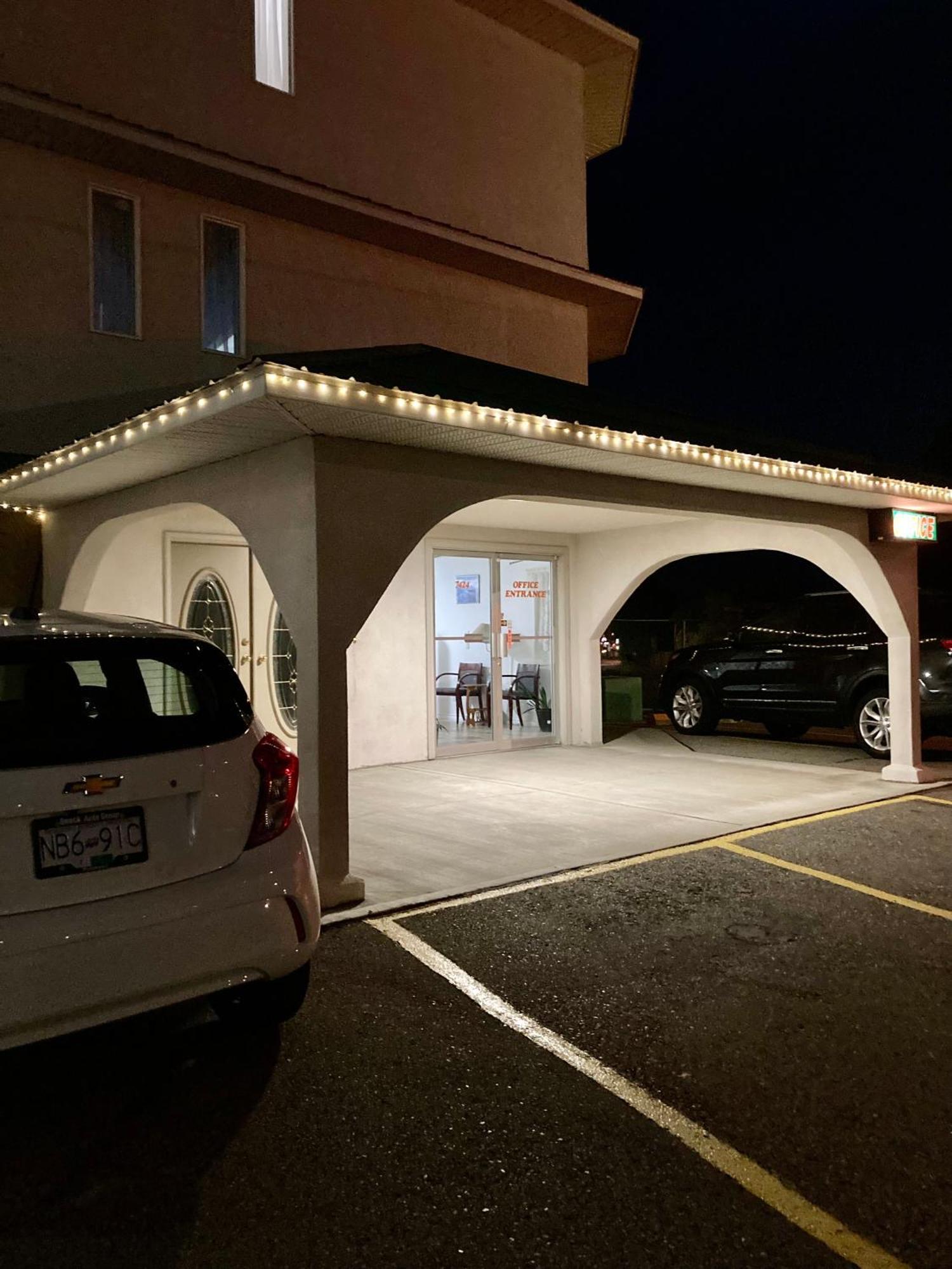 Motel 99 Grand Forks Exterior foto