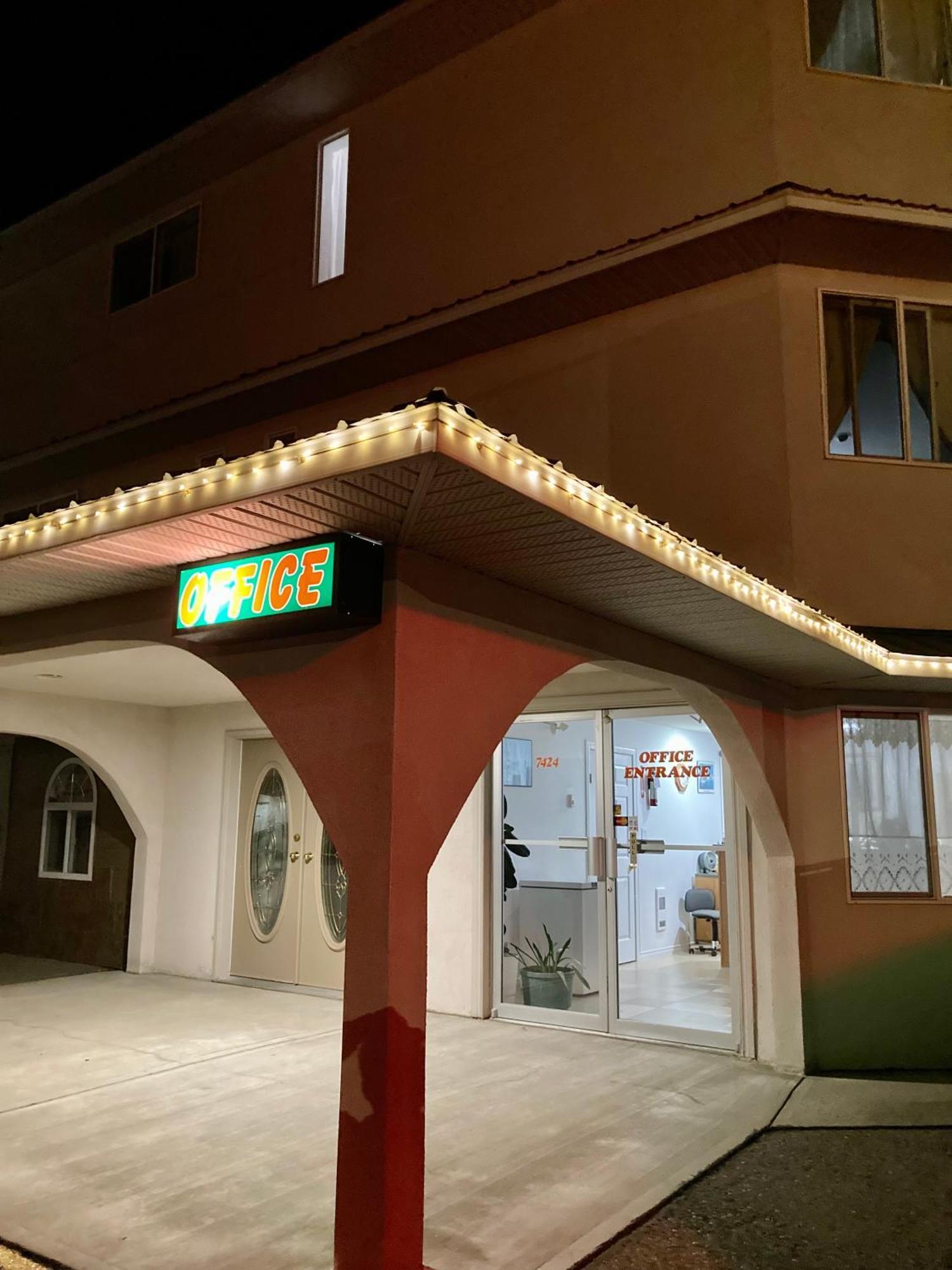 Motel 99 Grand Forks Exterior foto